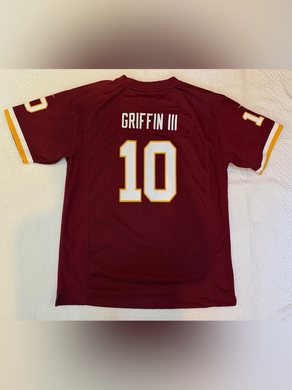 Washington Redskins NFL Nike On Field #10 Griffin III RG3 Youth Boys Jersey XL